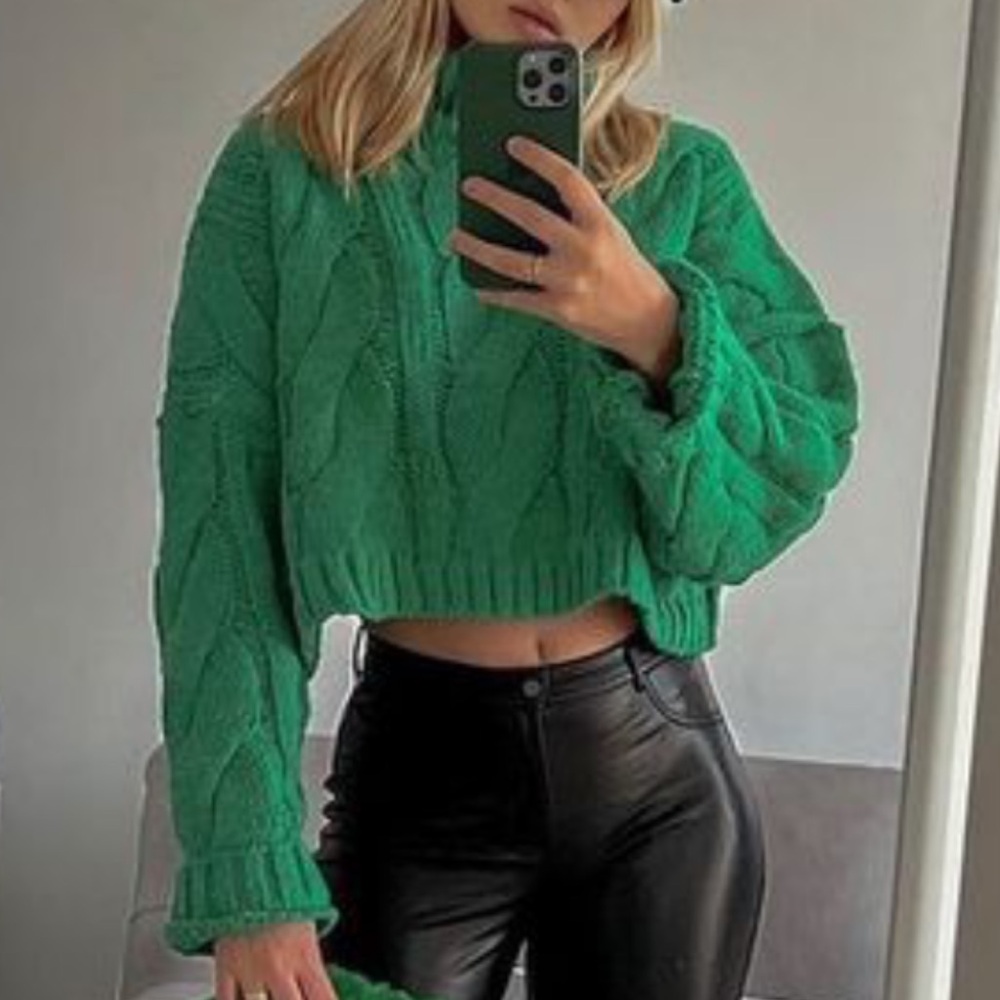 storets Vibrant Green Cable Knit Sweater